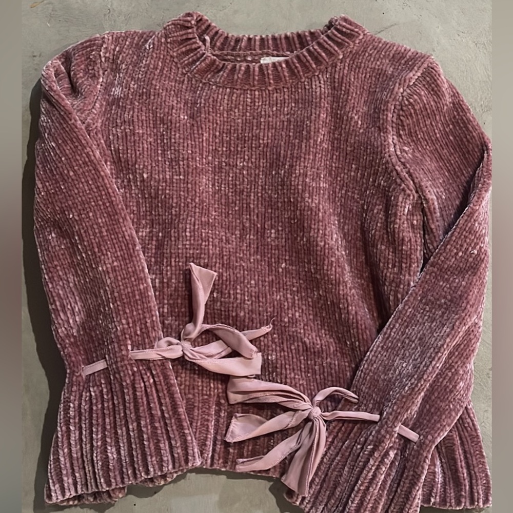 Women’s cropped sweater